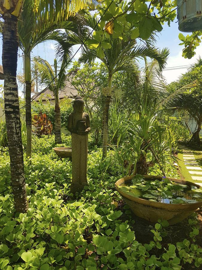 Villa Bahagia Nusa Lembongan  Exterior photo